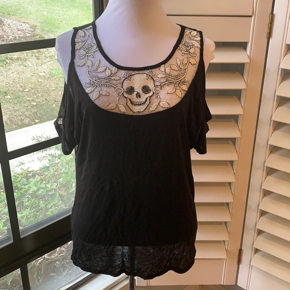 Teenage Runaway • Hot Topic Blouse Sz XS • NWT!